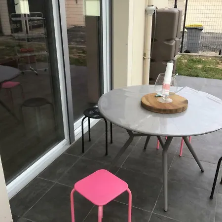 La Maison De L'impasse * Nemours